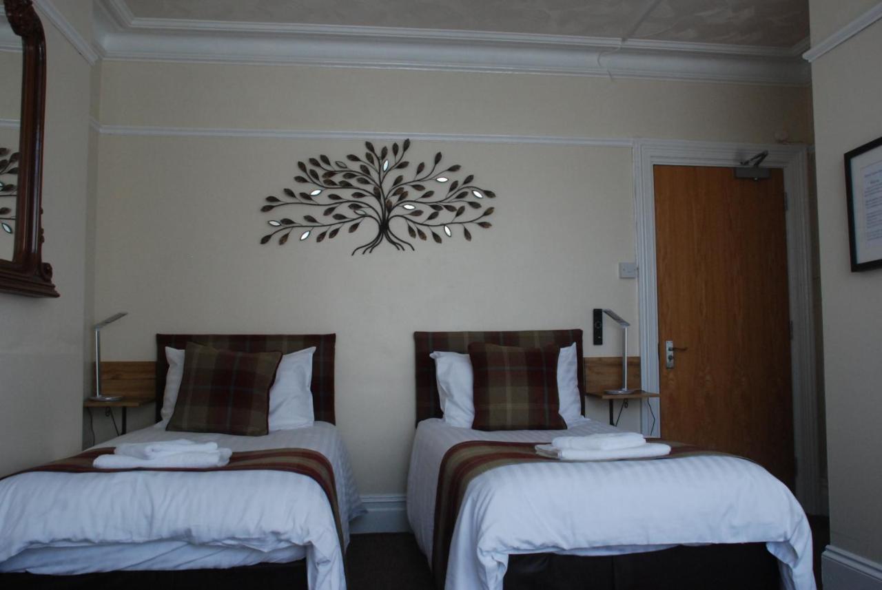 Trevali Guest House บอกเนอร์รีจิส ภายนอก รูปภาพ