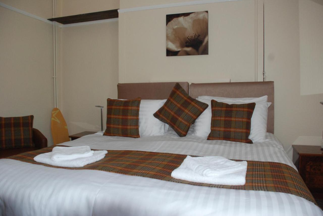 Trevali Guest House บอกเนอร์รีจิส ภายนอก รูปภาพ