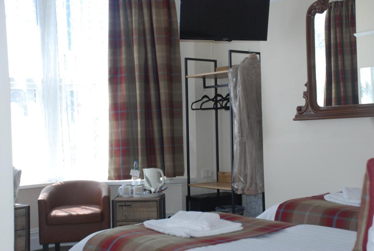 Trevali Guest House บอกเนอร์รีจิส ภายนอก รูปภาพ